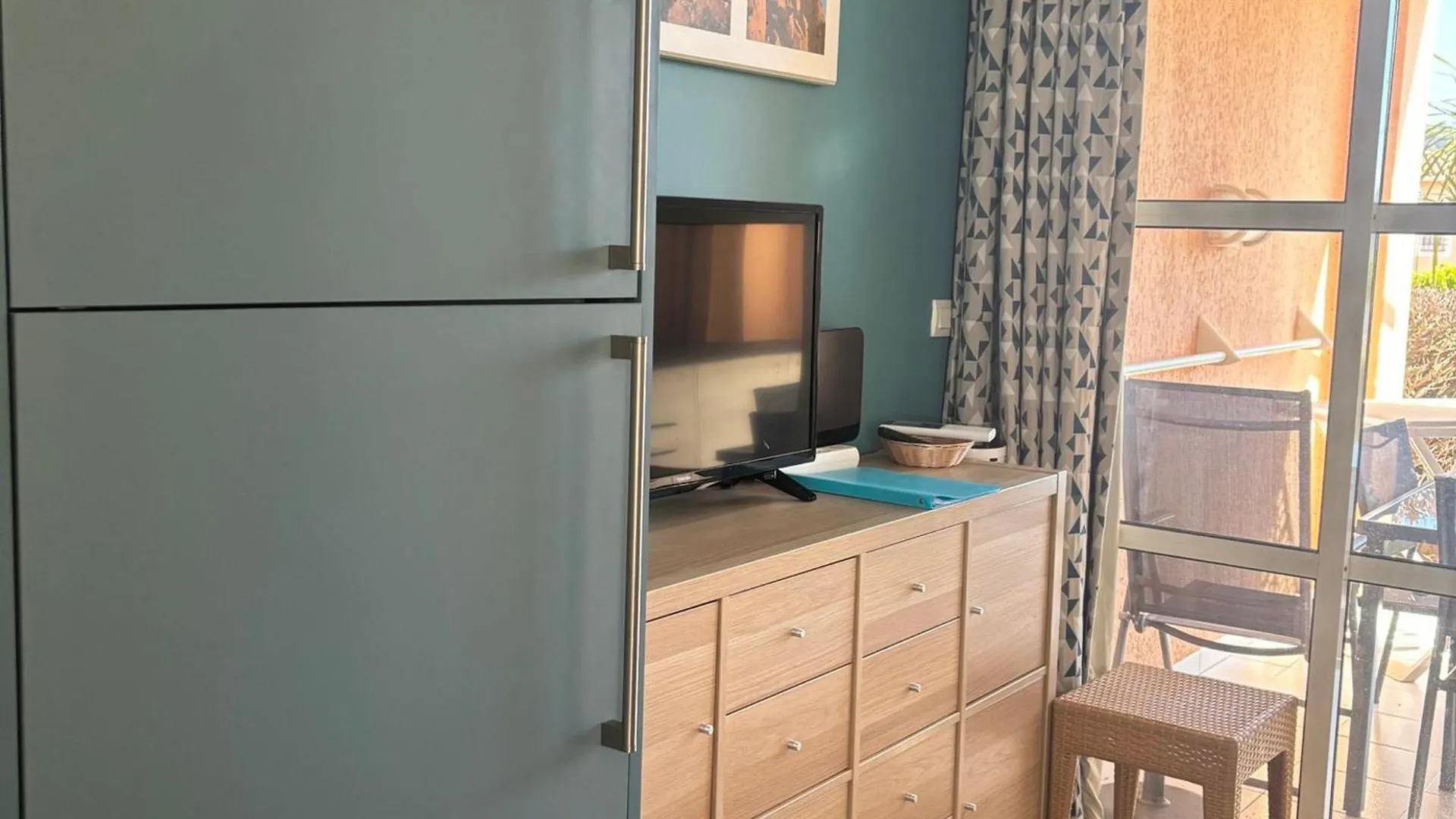 Apartment 2 Pieces Rdj Climatise Avec Acces Piscine, Tennis, Golf Et Plus, Proche Mediterranee Et Massif De L'Esterel - Fr-1-504-685 Saint-Raphael