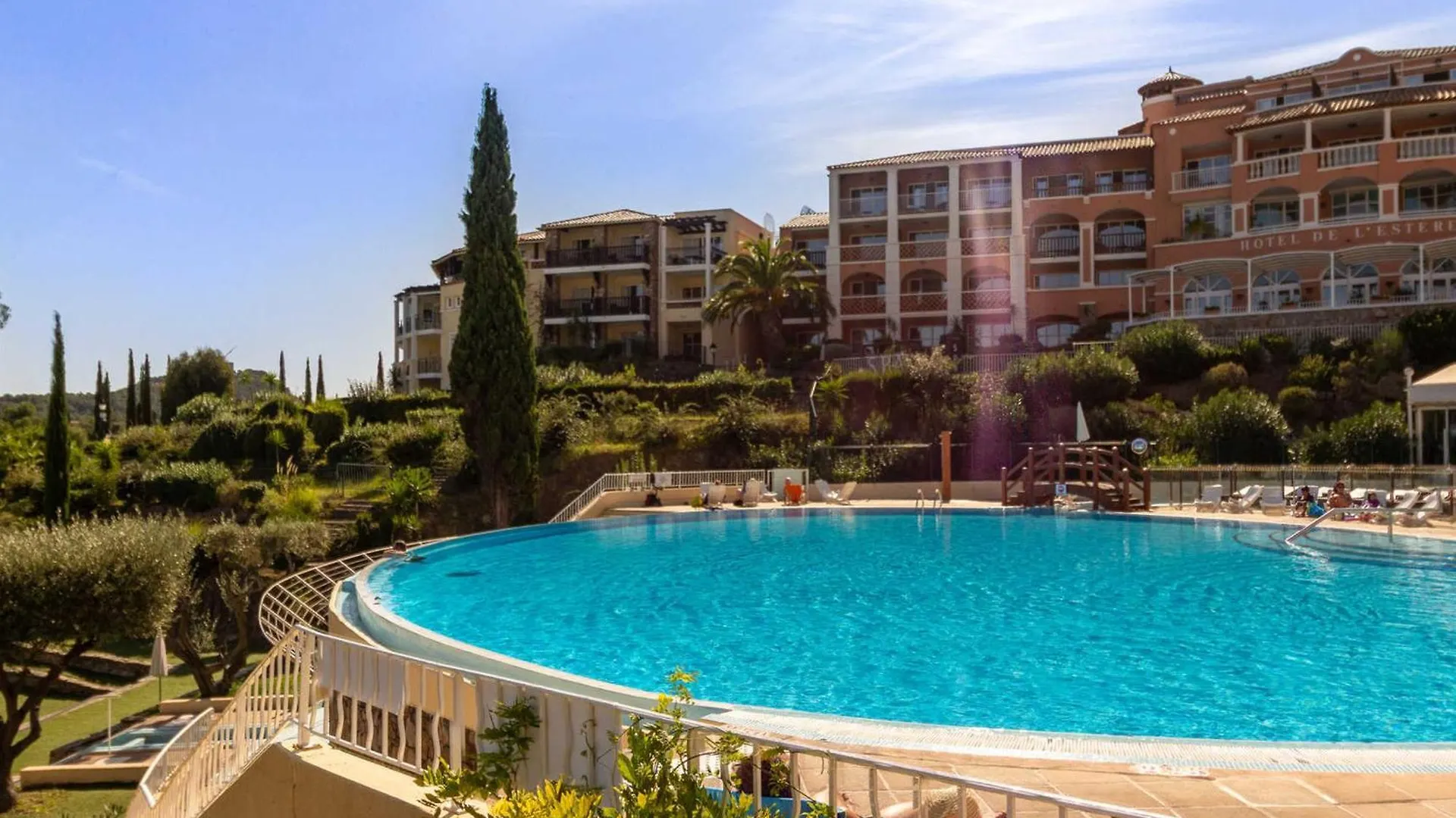 2 Pieces Rdj Climatise Avec Acces Piscine, Tennis, Golf Et Plus, Proche Mediterranee Et Massif De L'Esterel - Fr-1-504-685 Saint-Raphael  Apartment Saint-Raphael (Var)